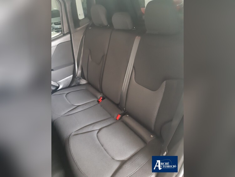 Jeep Renegade Sport FWD foto 12