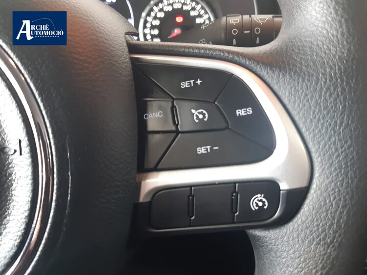 Jeep Renegade Sport FWD foto 16