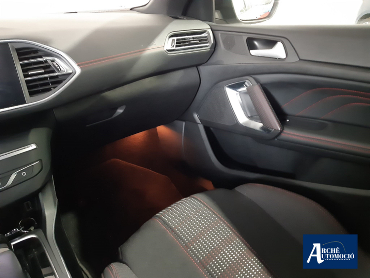 Peugeot 308 GT Line Blue HDI foto 11