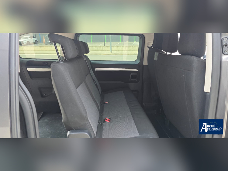 Peugeot Traveller Allure foto 9