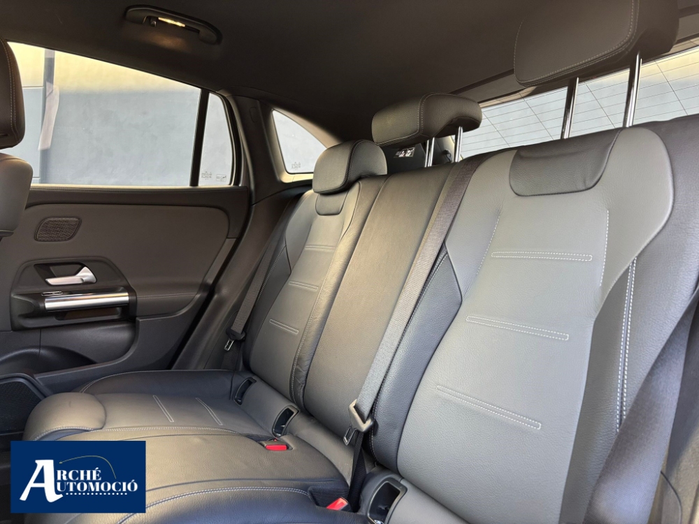 Mercedes-Benz Clase GLA GLA 200 d (247.712) miniatura 10