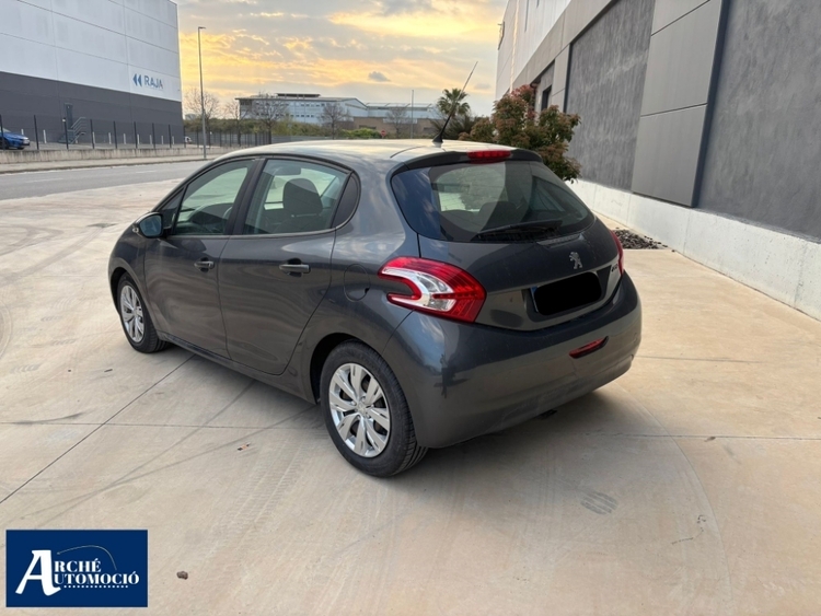 Peugeot 208 Active foto 5