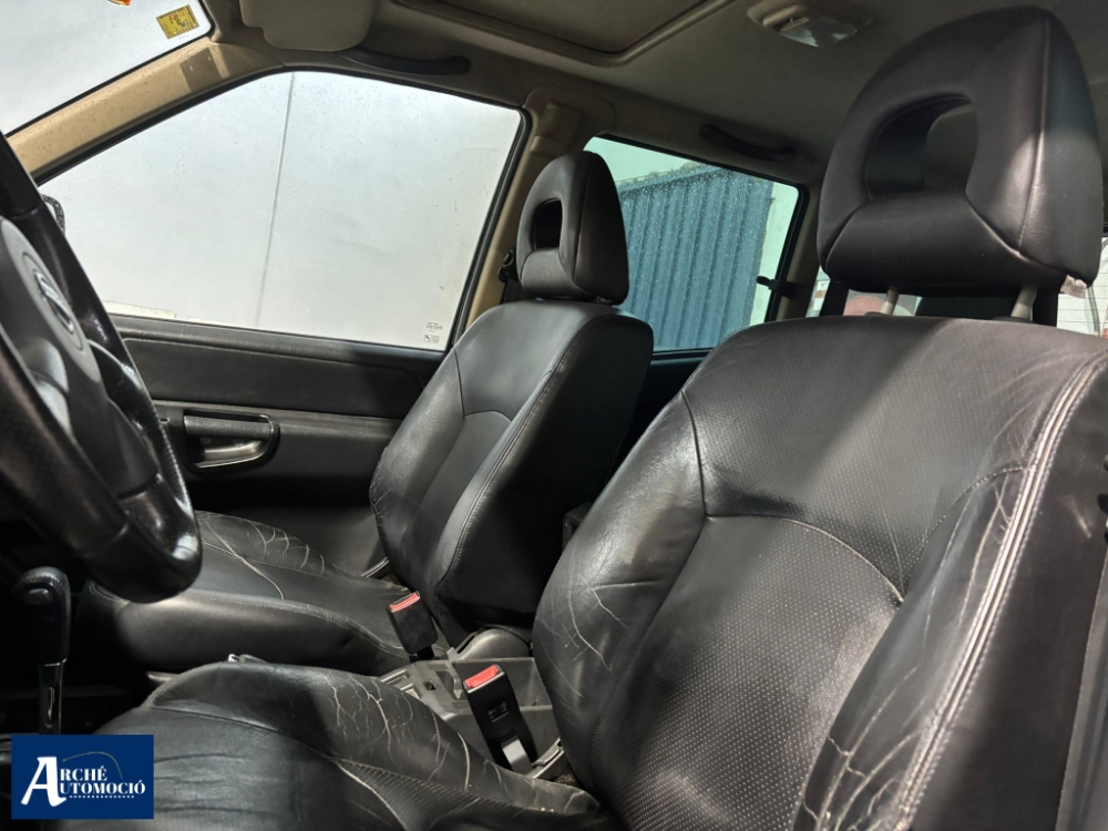 Nissan Pathfinder 2.5 dCi LE foto 7